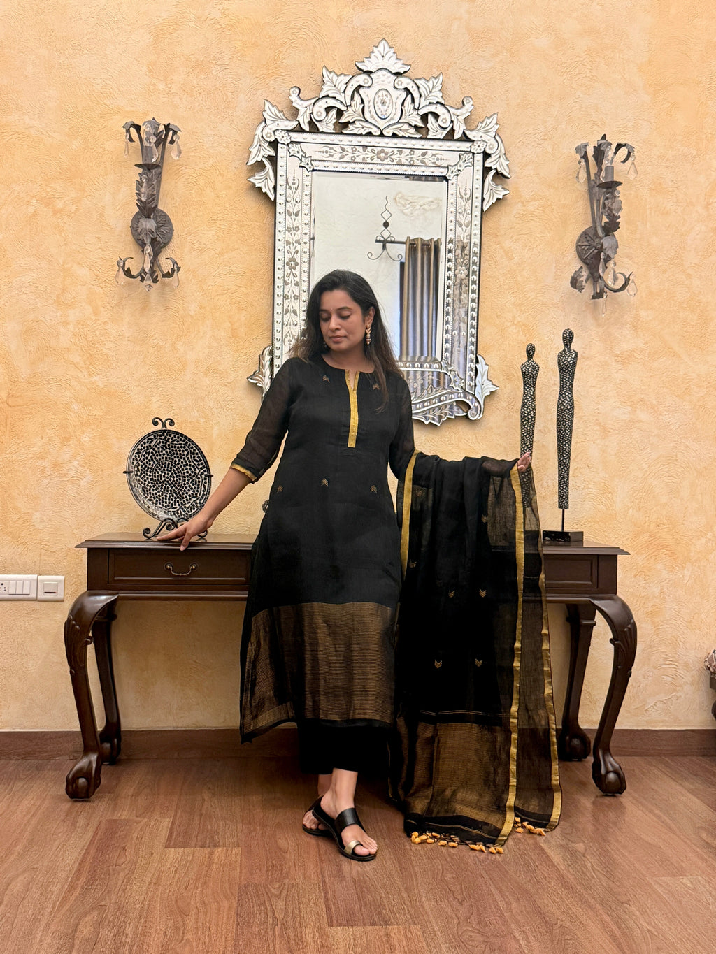 Black Noon Jamdani Unstitched Fabric Set
