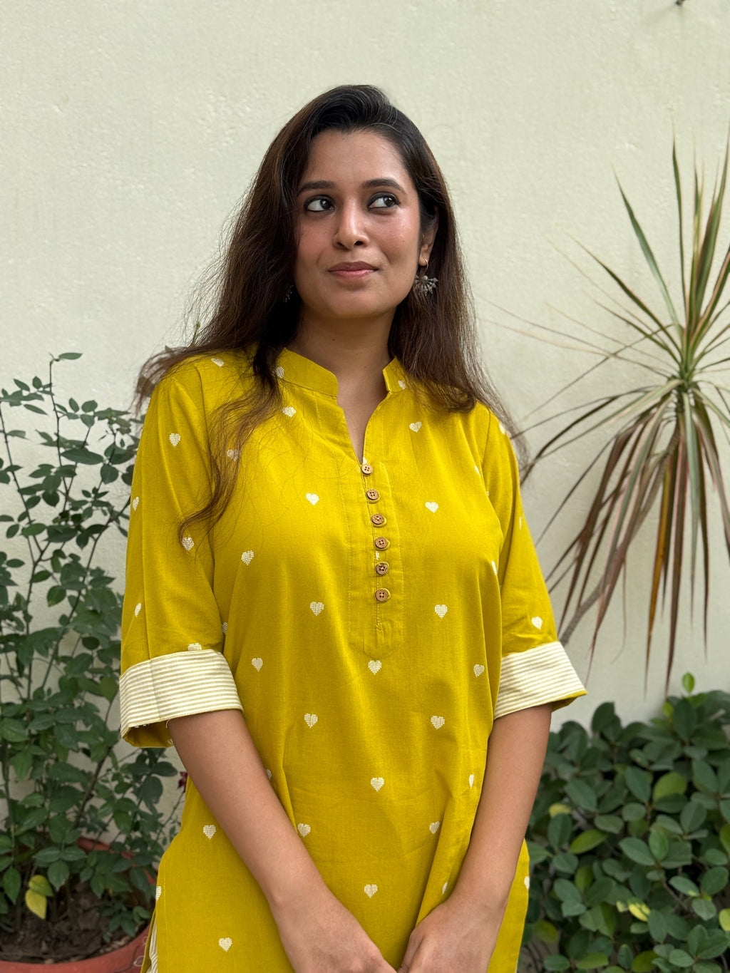 Meher Handloom Cotton Kurta Pant Set | Handwoven Butti | KanthaIndia