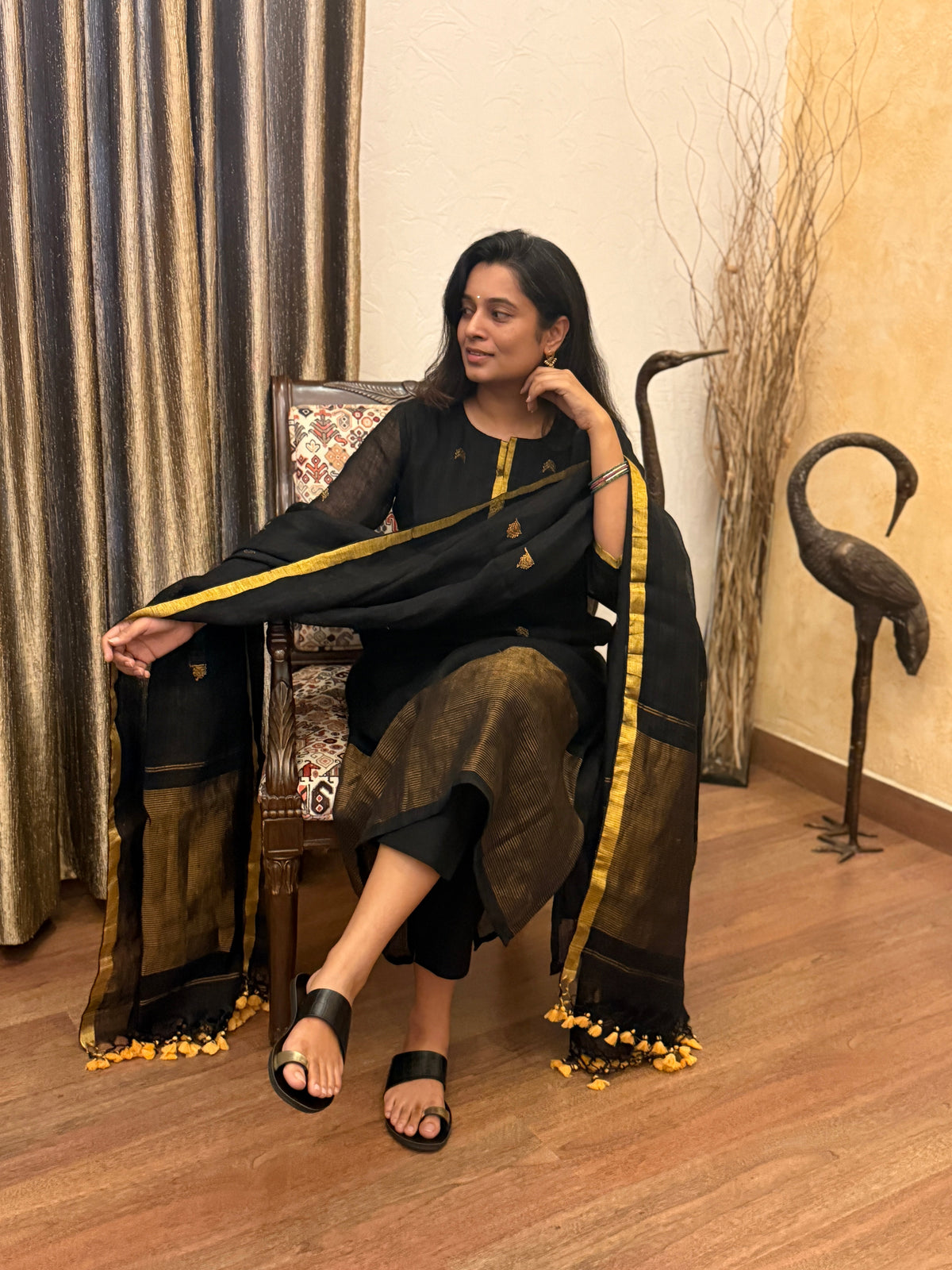 Black Noon Jamdani Linen Suit Set