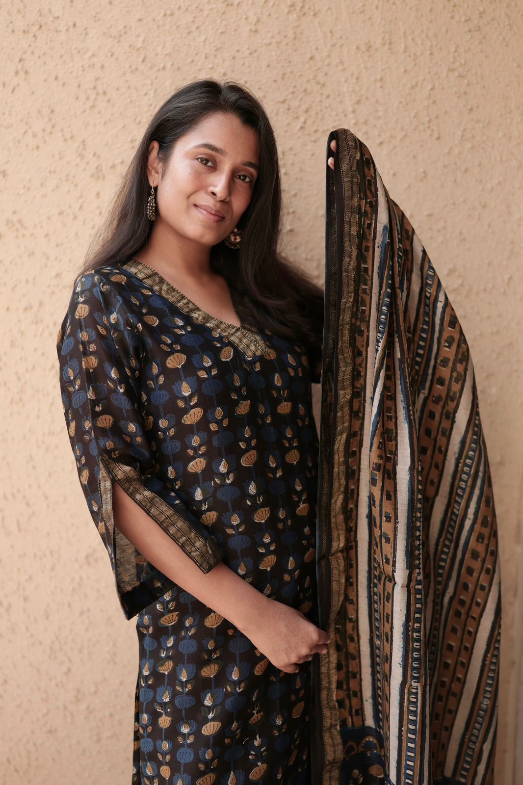 Maheshwari Silk Ajrakh 2 pc set (Kurta & Dupatta)