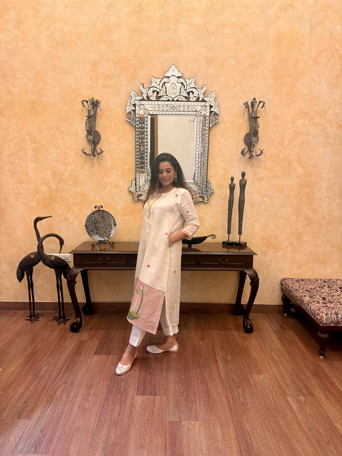 Dhara White Jamdani Paithani Unstitched Fabric Set