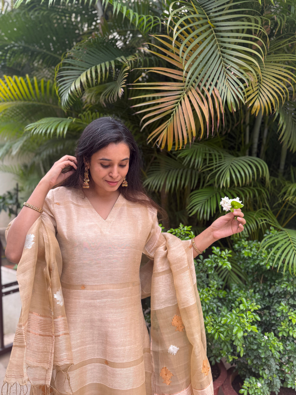 Ananta Beige Jamdani Unstitched Fabric Set