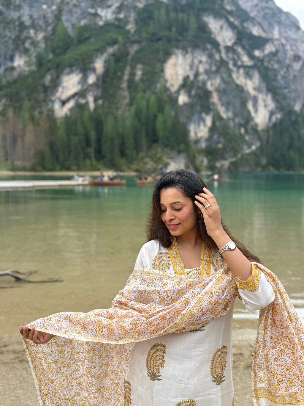Darya Chanderi Silk Kurti Pant Dupatta Set | Yellow | KanthaIndia