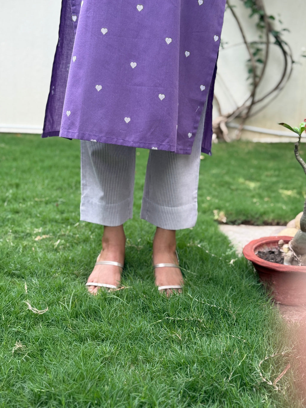 Seerat Handloom Cotton Kurta Pant Set | Handwoven | KanthaIndia