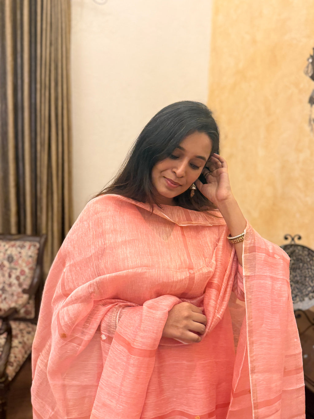Aarambh Pink Jamdani Linen Silk Dupatta Suit Set